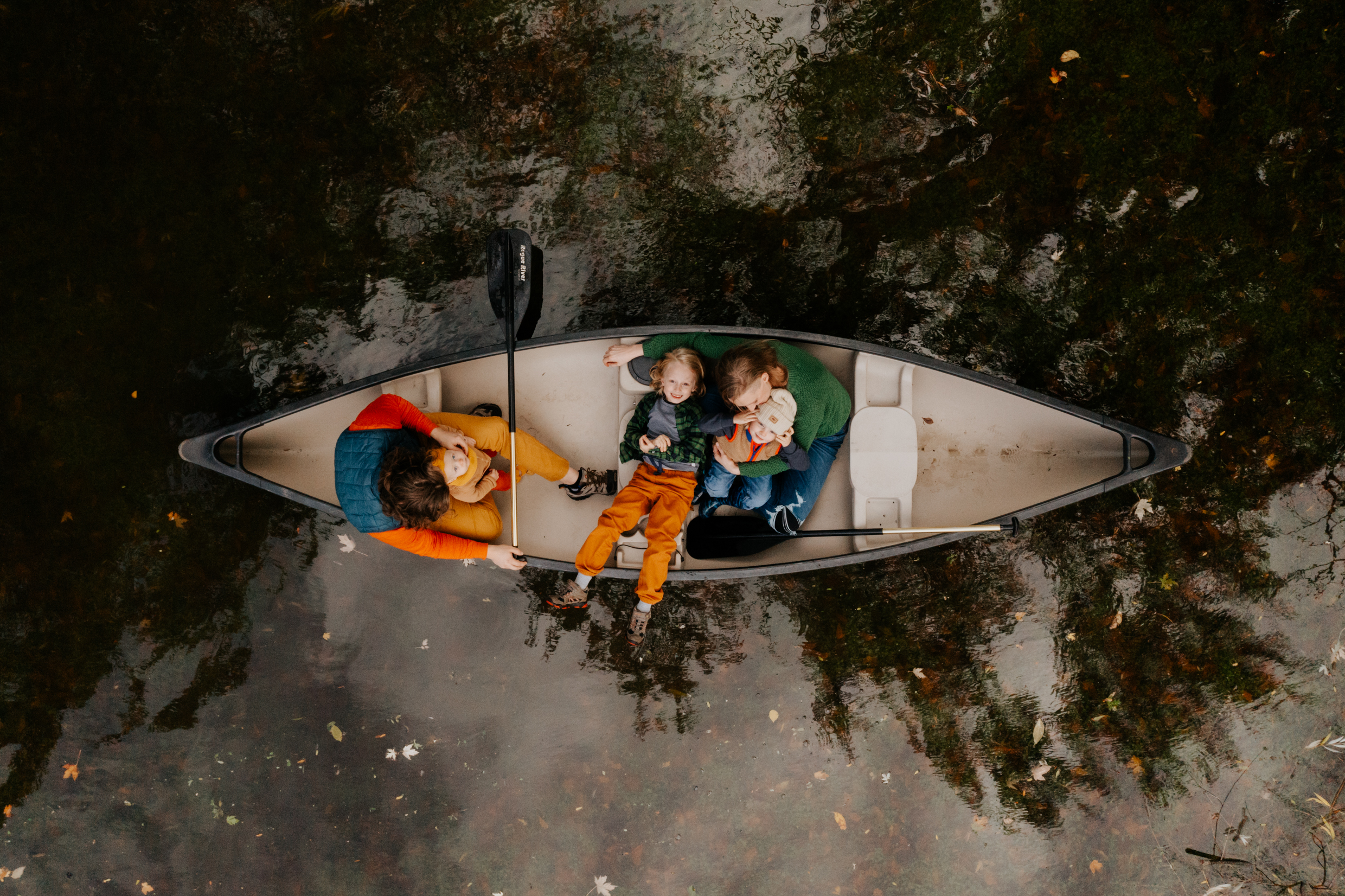 lifestyle family canoe-2